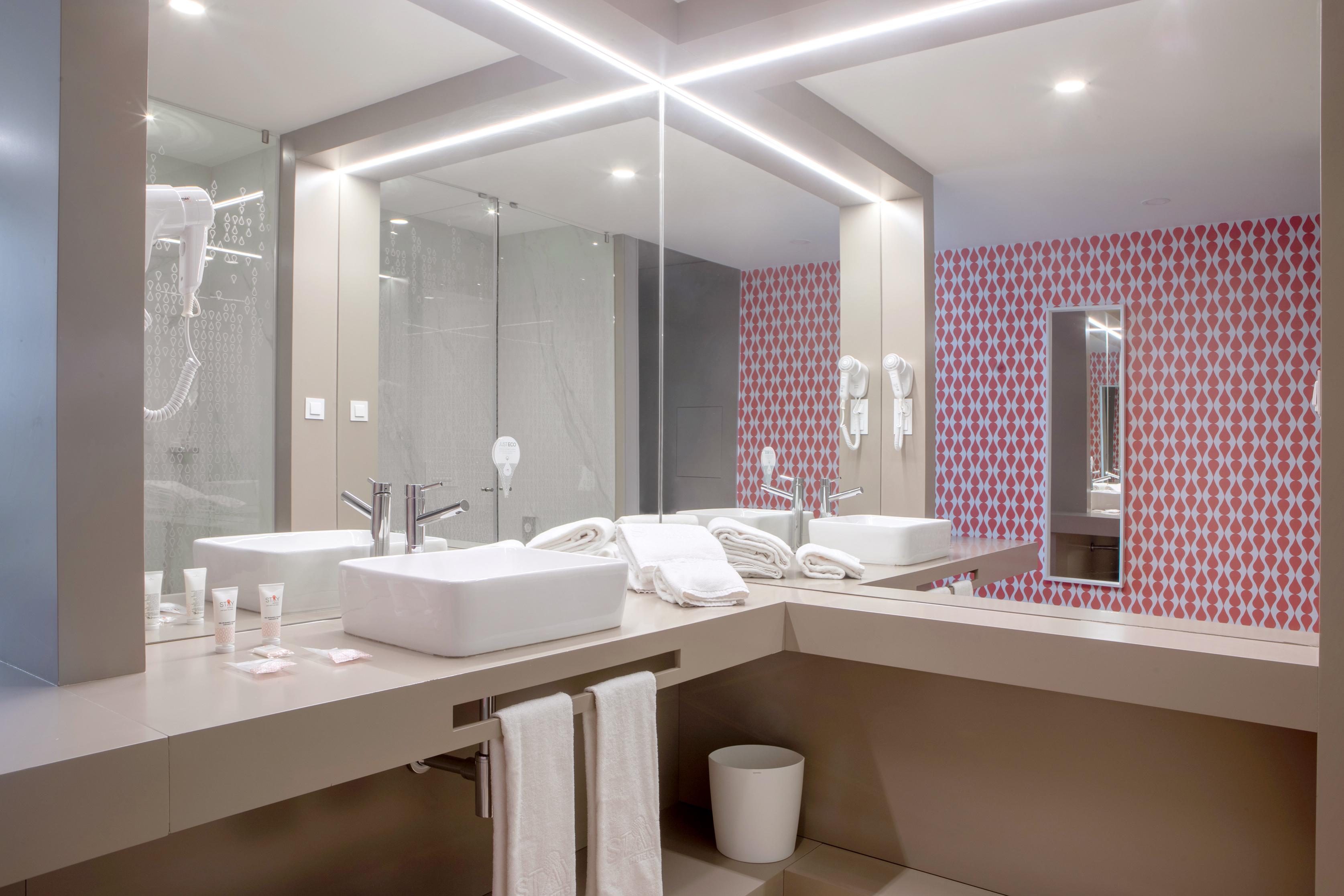 Stay Hotel Porto Aeroporto Moreira  المظهر الخارجي الصورة